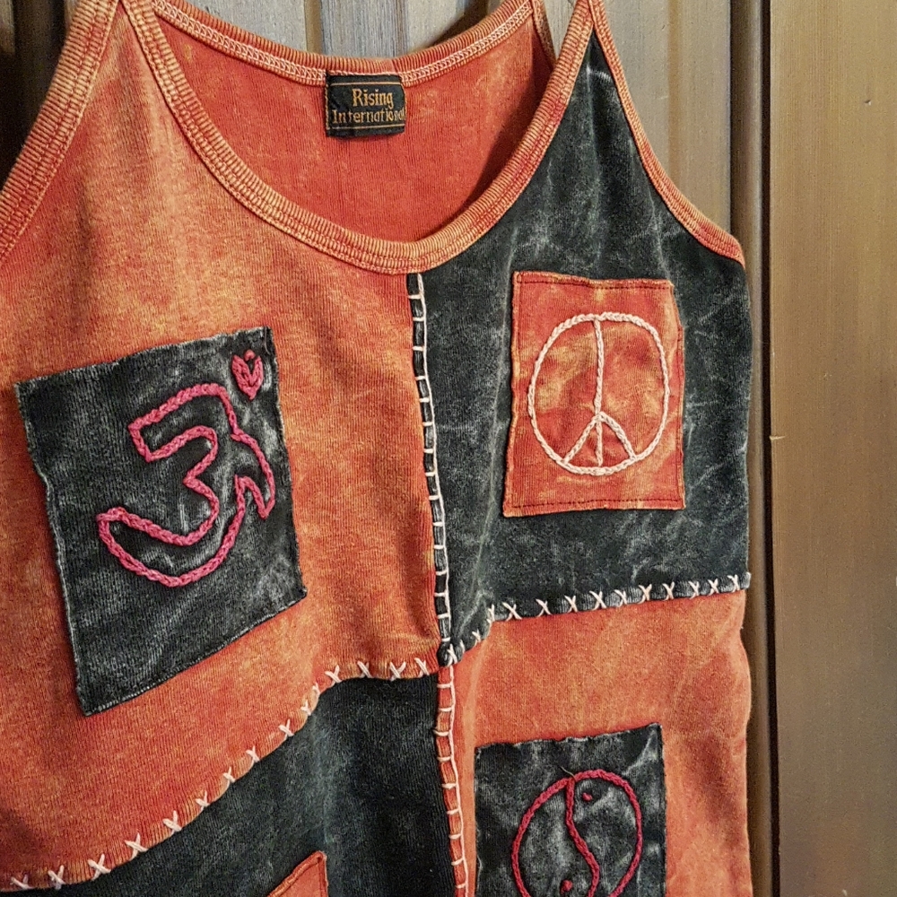 Patch Work Tank Top - Picture 3 of 4